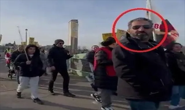 Terör örgütü PKK/KCK’nın Fransa yapılanmasındaki terörist İstanbul’da yakalandı Terör örgütü PKK/KCK’nın Fransa yapılanmasındaki terörist İstanbul’da yakalandı