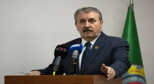 BBP Genel Başkanı Destici, Polatlı'da muhtarlarla iftarda bir araya geldi: