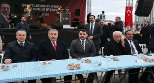 BBP Genel Başkanı Destici, Sivas'ta iftar programında konuştu: