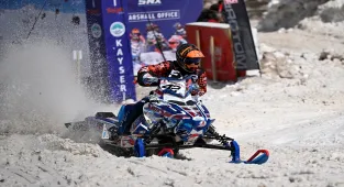 Dünya Kar Motosikleti Şampiyonası'nda sıralama yarışları tamamlandı