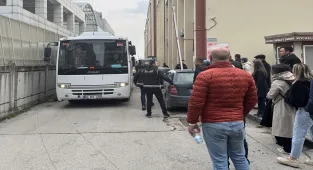 Kocaeli merkezli dolandırıcılık operasyonunda 20 şüpheli tutuklandı