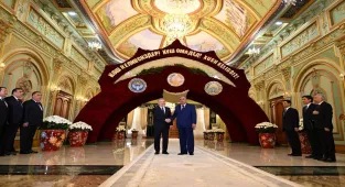 Özbekistan ile Tacikistan arasındaki müttefiklik ilişkilerine dair anlaşma yürürlüğe girdi