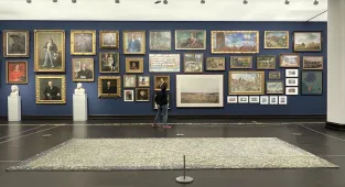 Sanatçı Sultan Adler'in dokuma halısı Bremen Sanat Müzesi'nde sergileniyor