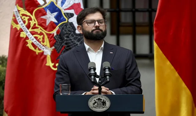 Şili Devlet Başkanı Boric ile Almanya Cumhurbaşkanı Steinmeier ortak basın toplantısı düzenledi: