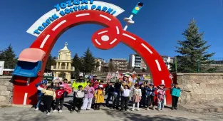 Yozgat'ta jandarma öğrencilere trafik eğitimi verdi