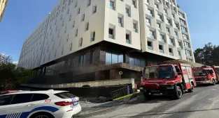 Beşiktaş'ta otel inşaatında çıkan yangın söndürüldü