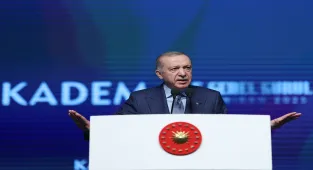 Emine Erdoğan, KADEM'in yeni yönetimini tebrik etti