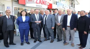 İYİ Parti Genel Başkan Yardımcısı Ofluoğlu, Gölbaşı ilçesinde esnafı ziyaret etti