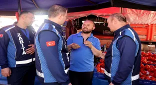 Nevşehir'de zabıta pazar esnafını denetledi