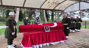 Samsun'da vefat eden Kıbrıs gazisi son yolculuğuna uğurlandı