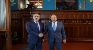 Dışişleri Bakanı Fidan, Moskova'da Rusya Dışişleri Bakanı Lavrov ile bir araya geldi