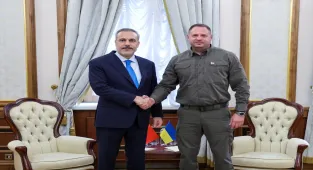 Dışişleri Bakanı Fidan, Ukrayna Devlet Başkanlığı Ofisi Başkanı Yermak'la görüştü