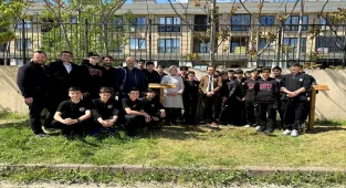 Eyüp Sultan Önder İmam Hatipliler Derneği'nden Filistinli çocuklar adına fidan dikimi