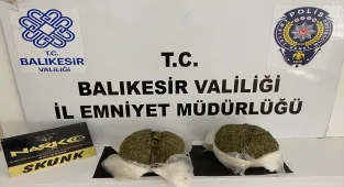 GÜNCELLEME - Balıkesir'de evde damlama sulama sistemiyle Hint keneviri yetiştiren 5 zanlı tutuklandı