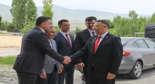 Iğdır Üniversitesi Rektörü Prof. Dr. Ekrem Gürel göreve başladı