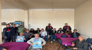 Niğde'de jandarma ekiplerinden siber güvenlik eğitimi