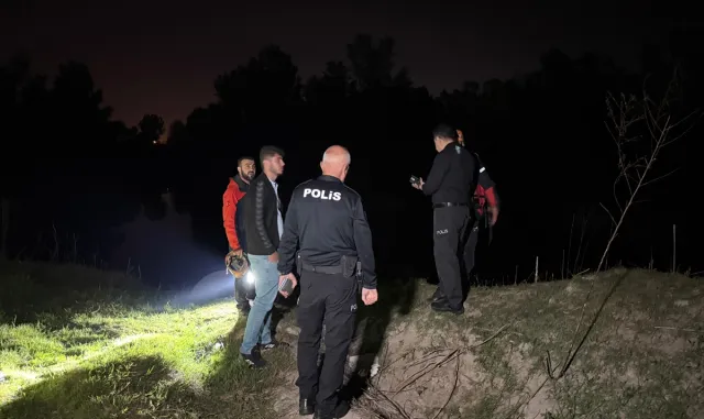 Sakarya Nehri'nde kaybolan kişi için arama yapıldı