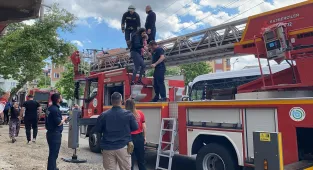 Tekirdağ'da apartman dairesinde çıkan yangın söndürüldü