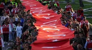 Tekirdağ'da polis ve sporculardan 1919 koreografisi 