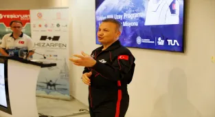 Türkiye'nin ilk astronotu Gezeravcı, Samsun'da öğrencilerle buluştu
