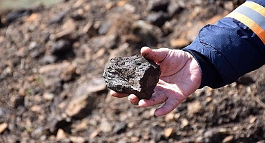 Bakan Bayraktar, Türkiye'deki nadir toprak elementi rezervine ilişkin açıklama yaptı