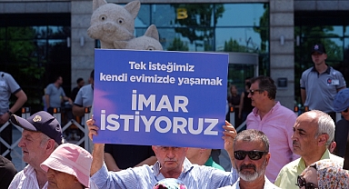 Başkent'te imar mağdurları ABB önünde eylem yaptı