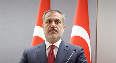 Dışişleri Bakanı Fidan, İngiliz mevkidaşı ile telefonda İran-İsrail arasındaki çatışmayı görüştü