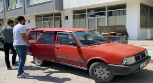 Eskişehir'de girdiği bankada kredi çekmek için tüfekle tehditte bulunan şüpheli adliyede