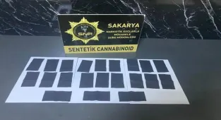 Sakarya'da kumaşa emdirilmiş 4 bin 200 içimlik sentetik uyuşturucu ele geçirildi