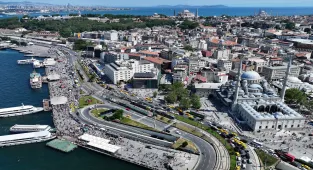 Tarihi Yarımada'da bayram yoğunluğu