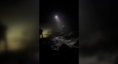 Trabzon'da doğa yürüyüşü yaparken yollarını kaybeden 75 kişilik gruba ulaşıldı (Güncelleme)