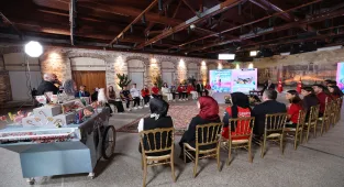 Cumhurbaşkanı Erdoğan, Tütün Ürünlerinin Zararlarının Önlenmesi Kanunu'nun yıl dönümünde gençlerle buluştu: (1)