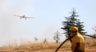 GÜNCELLEME - Kırklareli'nde tarım arazisinden ormanlık alana sıçrayan yangın kontrol altına alındı