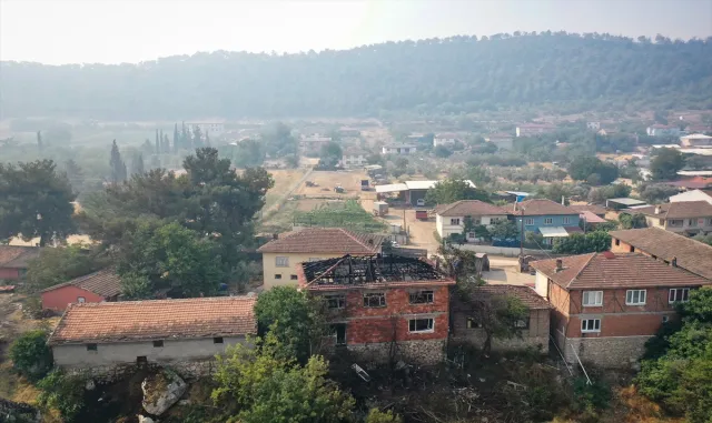 GÜNCELLEME - Sakarya'dan Bilecik tarafına sıçrayan orman yangınına 4. gününde müdahale devam ediyor