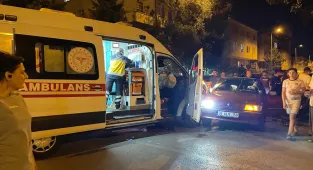 Kayseri'de ambulans ile otomobilin çarpıştığı kazada 2 kişi yaralandı
