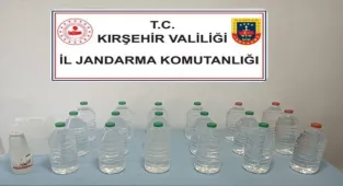 Kırşehir'de 48 litre etil alkol ve 1 litre kaçak votka ele geçirildi