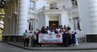 Kırşehirli şehit aileleri için Doğu Karadeniz gezisi düzenledi