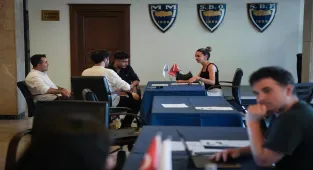 Uzmanlar, YKS tercih sürecinde üniversite ve mesleklerin çok yönlü araştırılmasını öneriyor