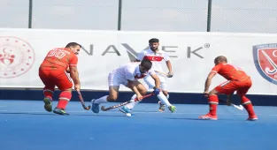 Açık Alan Hokeyi Erkekler Avrupa Şampiyonası 3, Kırklareli'nde sürüyor