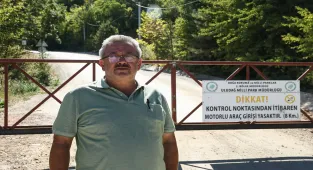 Bursa'da bir muhtar ormana izinsiz girişleri engellemek için 3 farklı noktaya bariyer yaptırdı