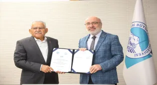 Büyükşehir Belediyesinden KAYÜ öğrencilerine sanat ve eğitim desteği