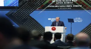 Cumhurbaşkanı Erdoğan, DEİK 38. Olağan Mali Genel Kurulu ve Ustalara Saygı Ödül Töreni'nde konuştu: (1)