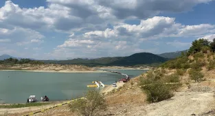 GÜNCELLEME - Burdur'da kaza kırıma uğrayan uçak gölün kıyısına sabitlendi