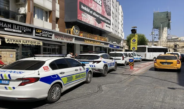 GÜNCELLEME - Gaziantep'te cep telefonu satıcılarına yönelik kaçakçılık operasyonu düzenlendi