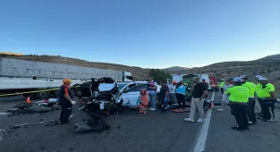 GÜNCELLEME - Malatya'da otomobil ile hafif ticari aracın çarpıştığı kazada 4 kişi öldü