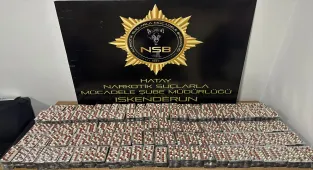 Hatay'da otomobilde 16 bin 744 uyuşturucu etkili hap ele geçirildi