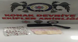 İzmir'de uyuşturucu operasyonunda yakalanan 2 şüpheli tutuklandı