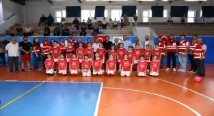 Türk Kızılay Eskişehir Şubesi'nin yaz spor okulları sağlıklı nesiller yetiştiriyor