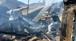 Ulaş ilçesinde kilerde çıkan yangın hasara neden oldu