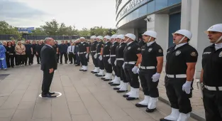 Antalya'ya atanan Bursa Emniyet Müdürü Zaimoğlu'na veda töreni düzenlendi